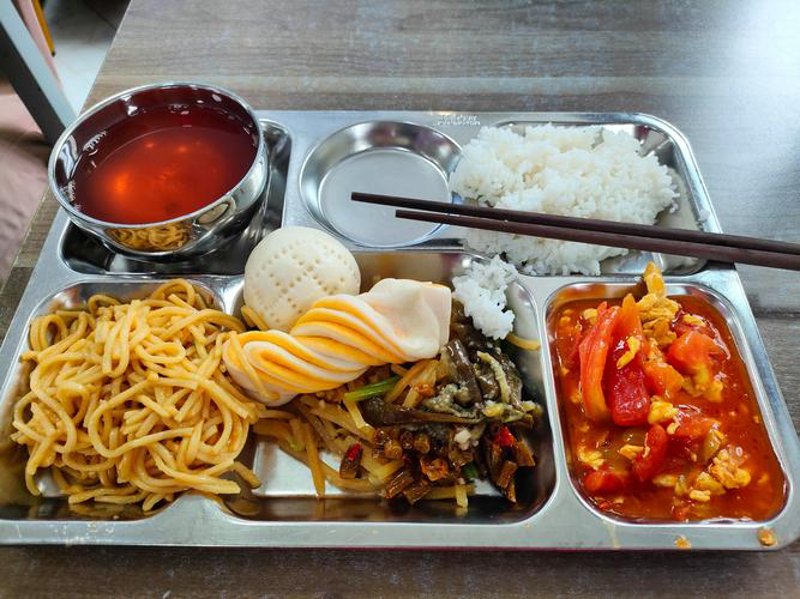 企业食堂托管：打造员工幸福指数的新模式
